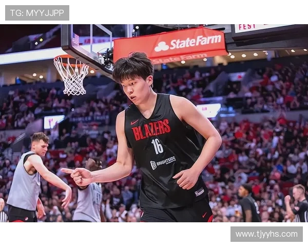 聚焦篮球运动员成长之路展现拼搏精神与赛场风云故事全景呈现魅力